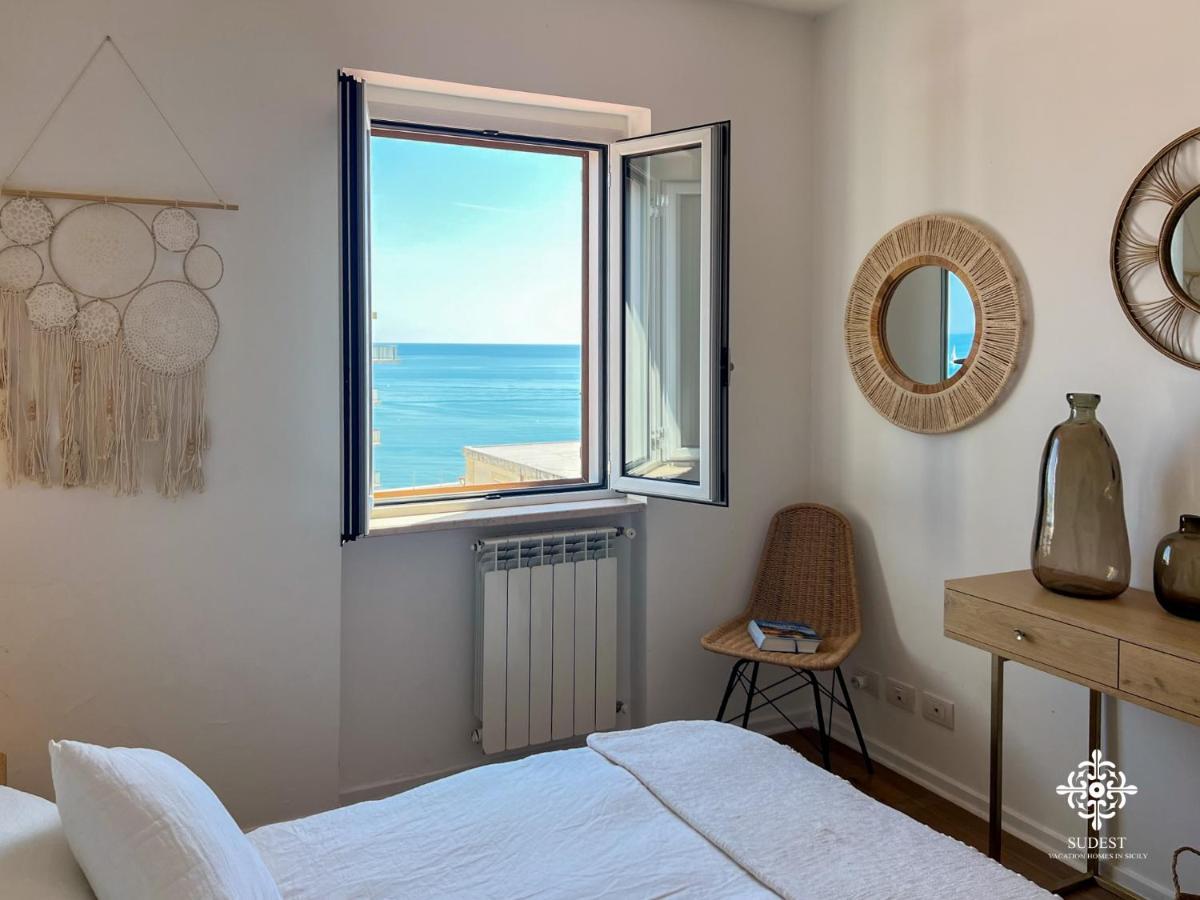 Ferienwohnung Infinito - Attico Sul Mare Vieste Exterior foto