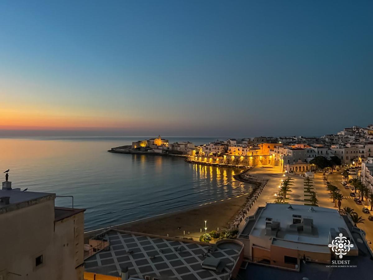Ferienwohnung Infinito - Attico Sul Mare Vieste Exterior foto