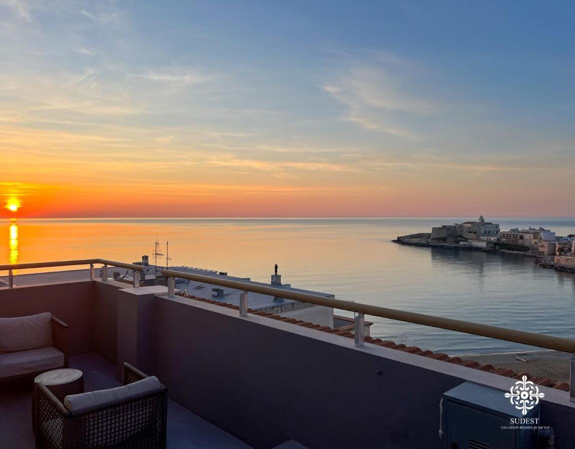 Ferienwohnung Infinito - Attico Sul Mare Vieste Exterior foto