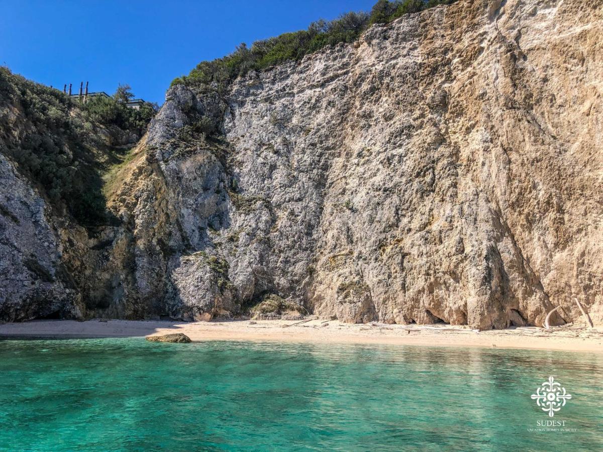 Ferienwohnung Infinito - Attico Sul Mare Vieste Exterior foto